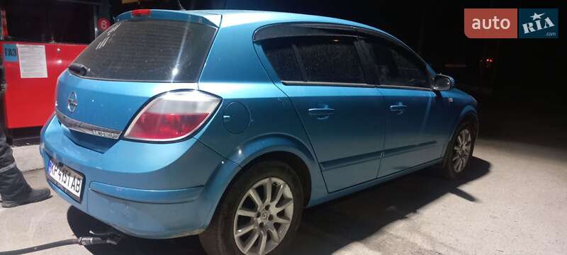 Хэтчбек Opel Astra 2005 в Запорожье фото 3 Хэтчбек Opel Astra 2005 в Запорожье
