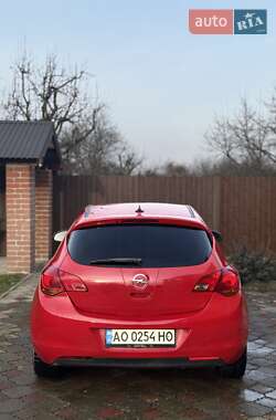 Хетчбек Opel Astra 2010 в Ужгороді