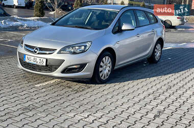 Универсал Opel Astra 2013 в Тернополе