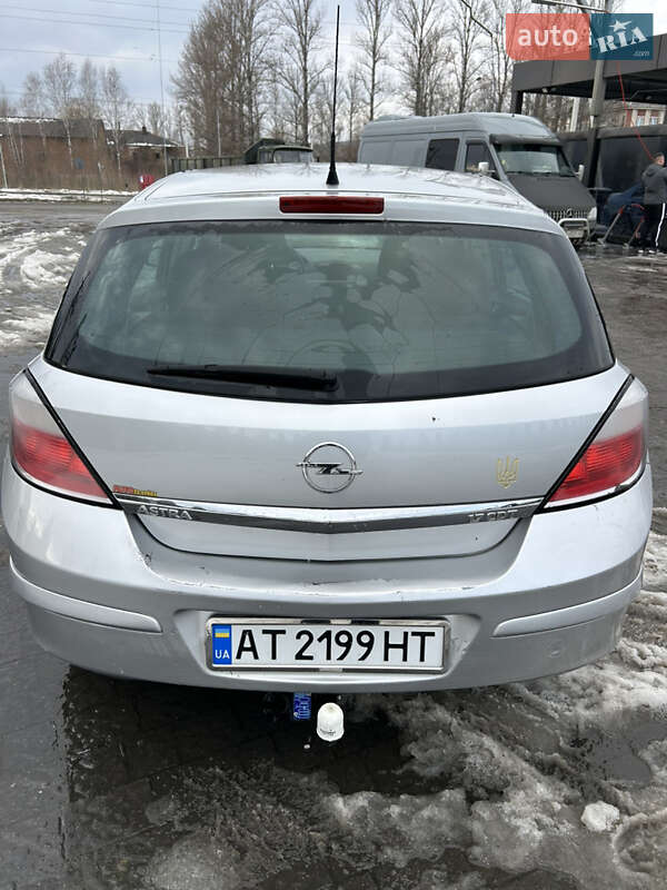 Хэтчбек Opel Astra 2004 в Надворной фото 5 Хэтчбек Opel Astra 2004 в Надворной