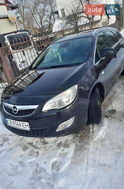Универсал Opel Astra 2011 в Бориславе