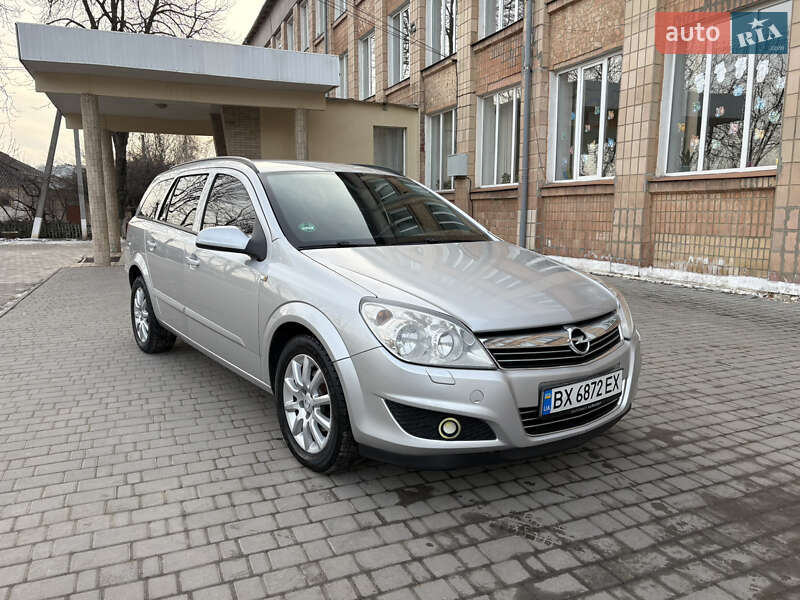 Универсал Opel Astra 2008 в Могилев-Подольске фото 2 Универсал Opel Astra 2008 в Могилев-Подольске
