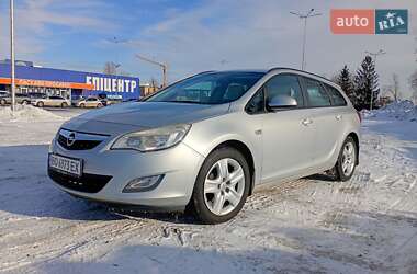 Универсал Opel Astra 2010 в Тернополе