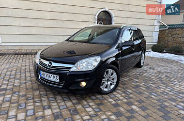 Універсал Opel Astra 2007 в Могилів-Подільському