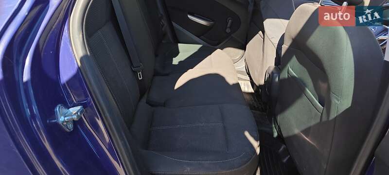 Универсал Opel Astra 2011 в Николаеве