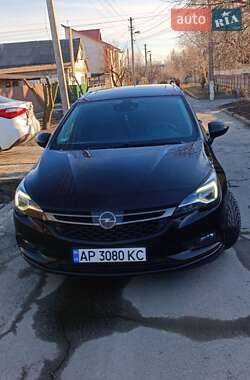Універсал Opel Astra 2017 в Запоріжжі
