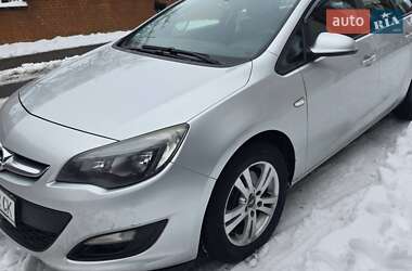 Универсал Opel Astra 2012 в Кролевце
