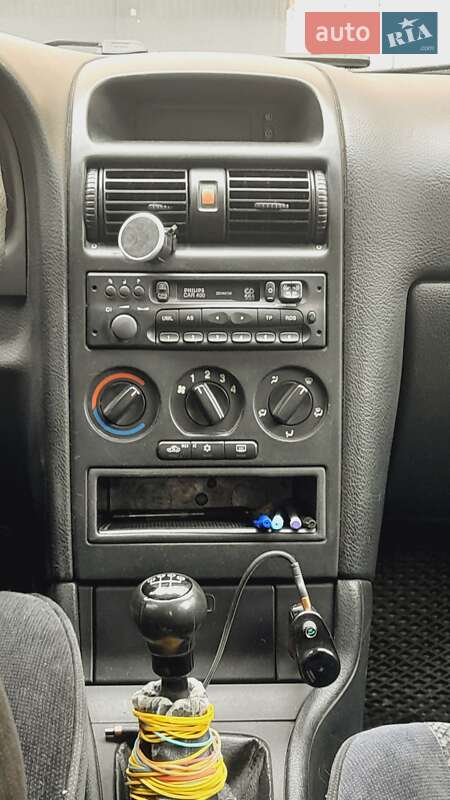 Хетчбек Opel Astra 2001 в Івано-Франківську