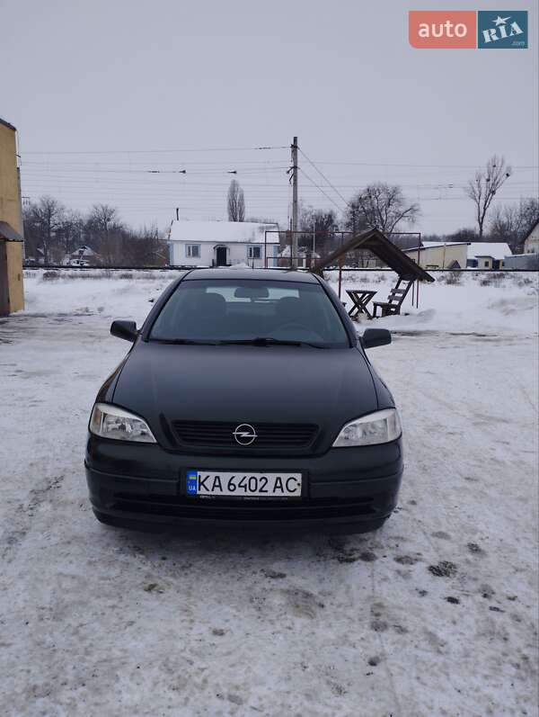 Opel Astra 2004 Opel Astra 2004