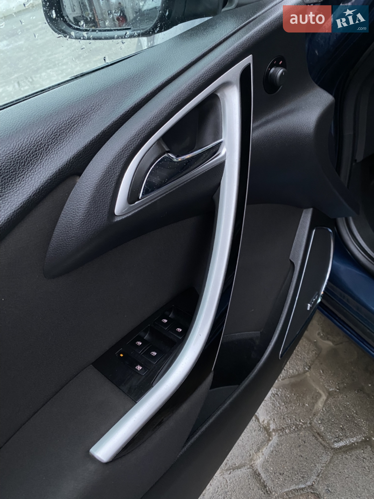 2011 Opel Astra - мініатюра 28