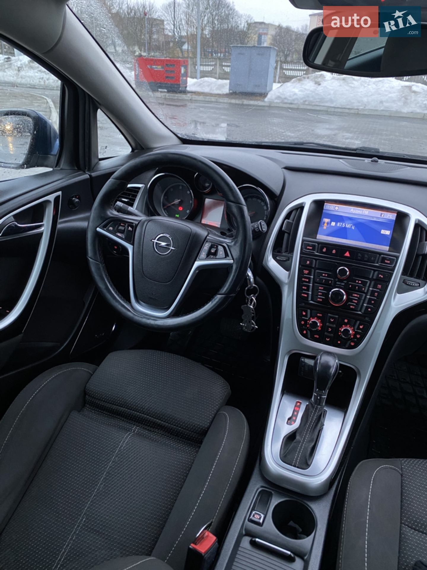 2011 Opel Astra - мініатюра 32