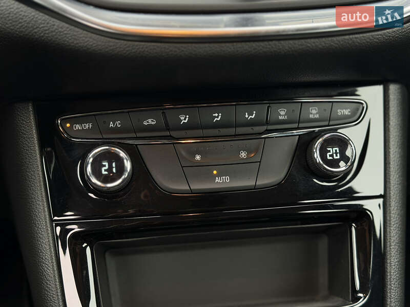 Универсал Opel Astra 2021 в Луцке