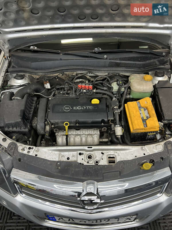 Седан Opel Astra 2008 в Києві