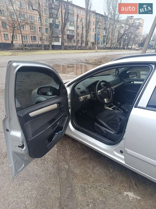 Универсал Opel Astra 2007 в Кривом Роге фото 9 Универсал Opel Astra 2007 в Кривом Роге
