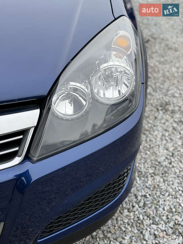 Хэтчбек Opel Astra 2009 в Луцке фото 27 Хэтчбек Opel Astra 2009 в Луцке