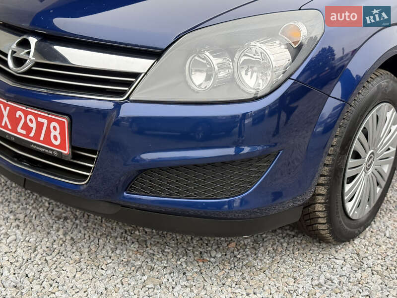 Хэтчбек Opel Astra 2009 в Луцке фото 58 Хэтчбек Opel Astra 2009 в Луцке