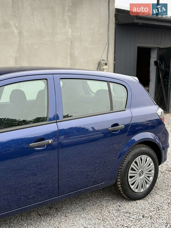 Хэтчбек Opel Astra 2009 в Луцке фото 78 Хэтчбек Opel Astra 2009 в Луцке