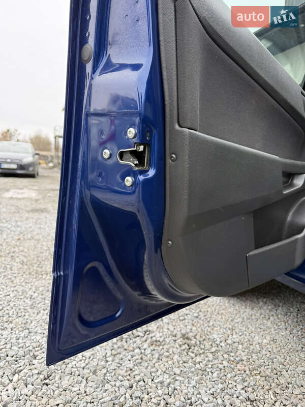 Хэтчбек Opel Astra 2009 в Луцке фото 139 Хэтчбек Opel Astra 2009 в Луцке