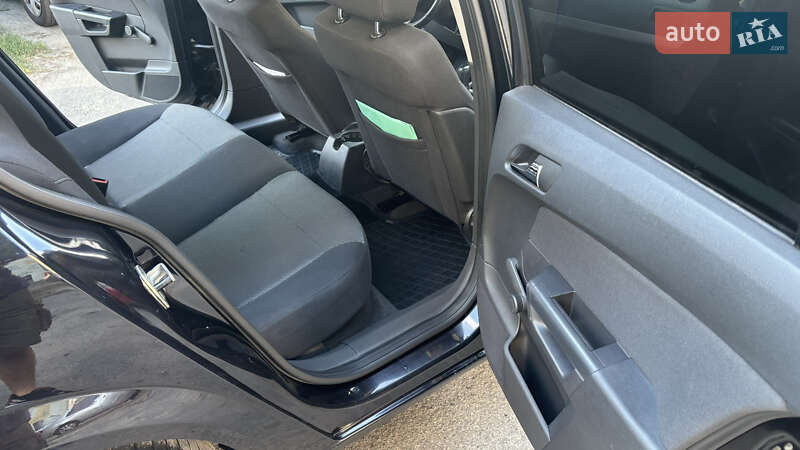 Хэтчбек Opel Astra 2009 в Киеве фото 9 Хэтчбек Opel Astra 2009 в Киеве