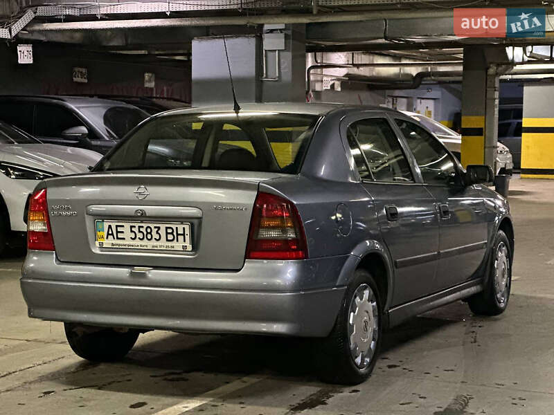 Седан Opel Astra 2006 в Дніпрі фото 6 Седан Opel Astra 2006 в Дніпрі