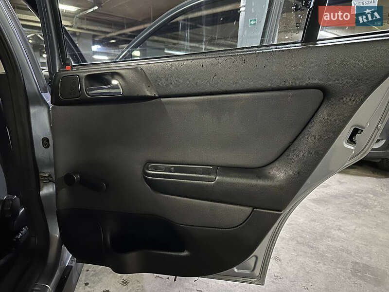 Седан Opel Astra 2006 в Дніпрі фото 28 Седан Opel Astra 2006 в Дніпрі