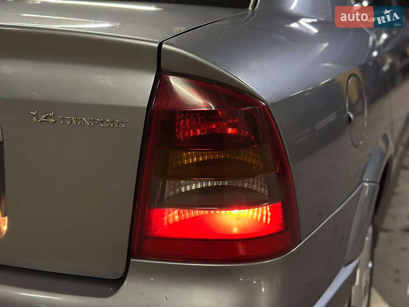 Седан Opel Astra 2006 в Дніпрі фото 34 Седан Opel Astra 2006 в Дніпрі