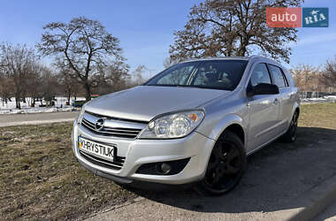 Універсал Opel Astra 2009 в Києві