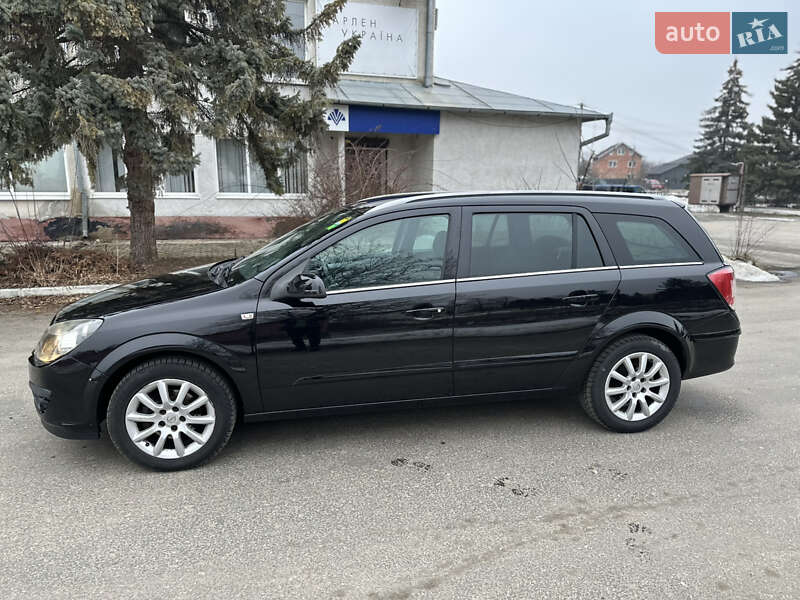 Универсал Opel Astra 2007 в Ивано-Франковске