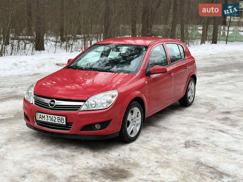 Хэтчбек Opel Astra 2009 в Житомире