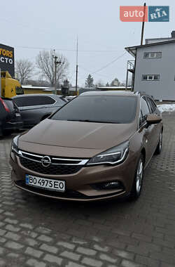 Универсал Opel Astra 2016 в Тернополе