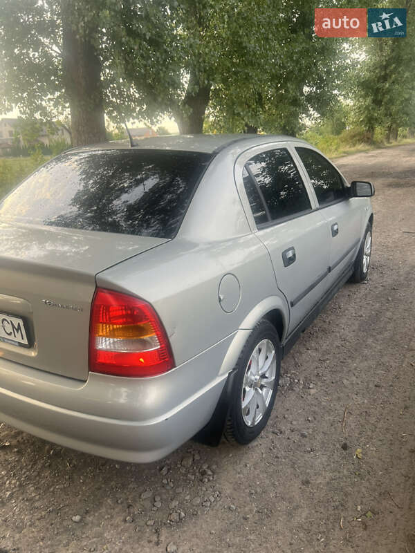 Седан Opel Astra 2008 в Львове фото 5 Седан Opel Astra 2008 в Львове