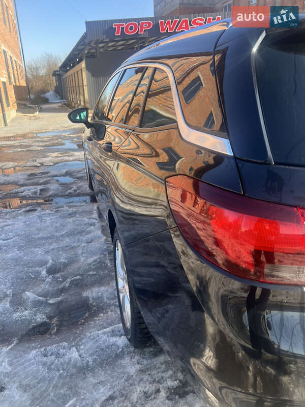 Универсал Opel Astra 2018 в Староконстантинове