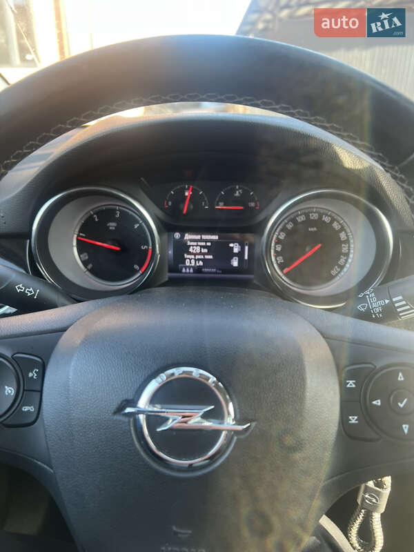 Универсал Opel Astra 2018 в Староконстантинове