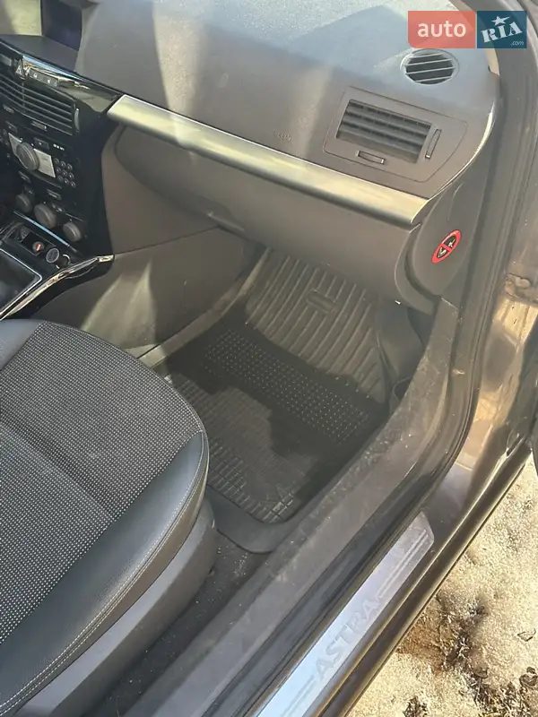 Opel Astra 2009 VIN W0L0AHL4898044500 фото оголошення 10 з 58