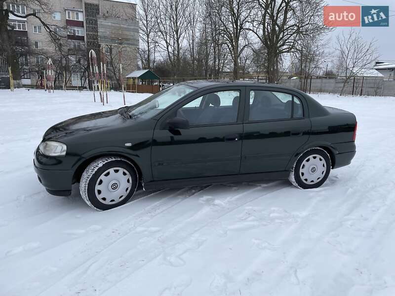 Седан Opel Astra 2002 в Жмеринці