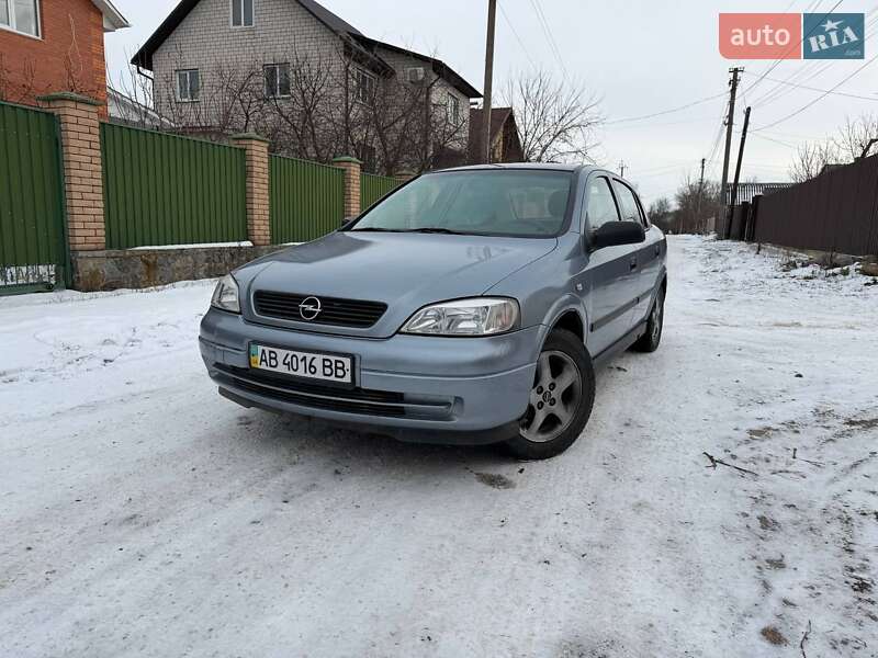 Седан Opel Astra 2008 в Вінниці