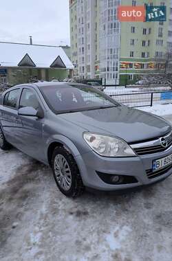 Хетчбек Opel Astra 2009 в Полтаві