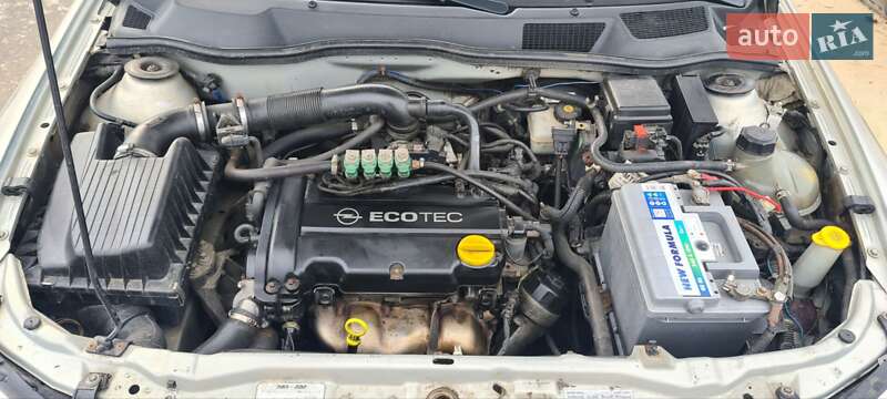 Седан Opel Astra 2006 в Черкасах фото 13 Седан Opel Astra 2006 в Черкасах