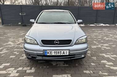 Хэтчбек Opel Astra 2004 в Криничках