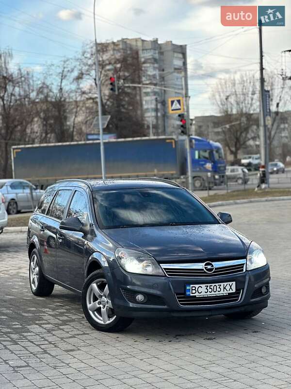 Універсал Opel Astra 2010 в Сарнах фото Універсал Opel Astra 2010 в Сарнах