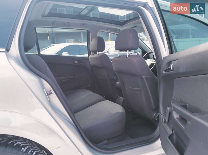 Универсал Opel Astra 2009 в Луцке фото 20 Универсал Opel Astra 2009 в Луцке