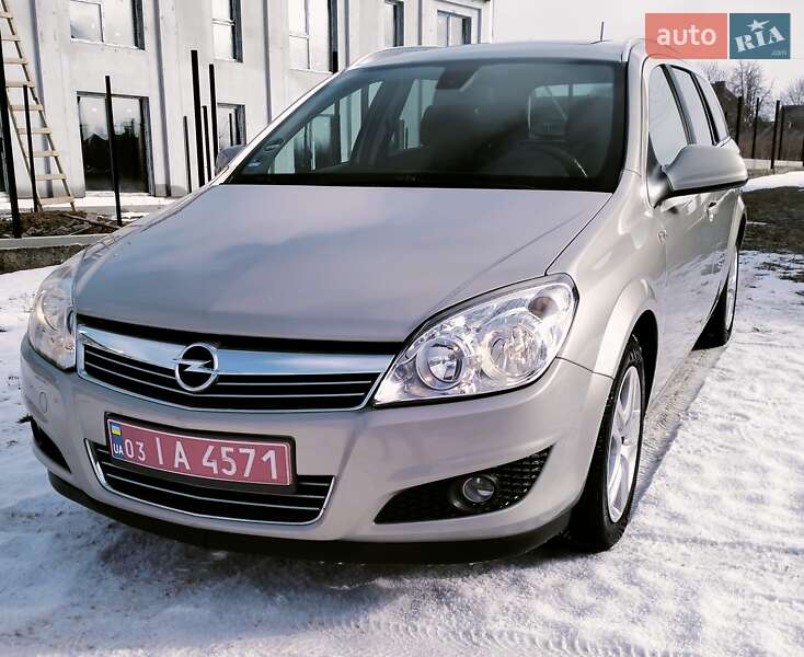 Универсал Opel Astra 2009 в Луцке фото 15 Универсал Opel Astra 2009 в Луцке