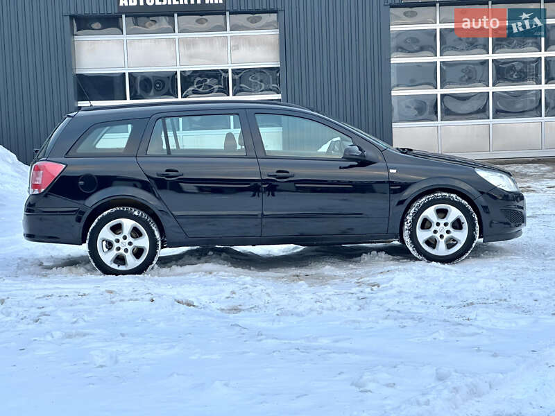 Універсал Opel Astra 2006 в Києві