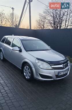 Универсал Opel Astra 2009 в Меденичах