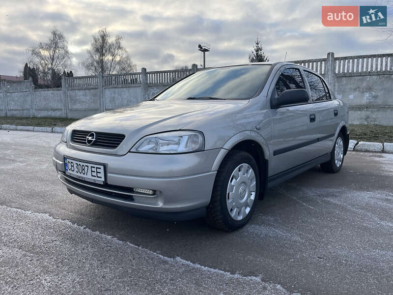 Opel Astra 2008