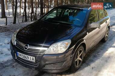 Хэтчбек Opel Astra 2007 в Малине