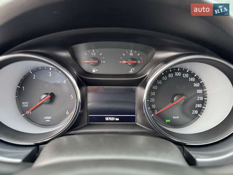 Универсал Opel Astra 2018 в Ивано-Франковске