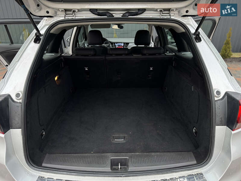 Универсал Opel Astra 2018 в Ивано-Франковске