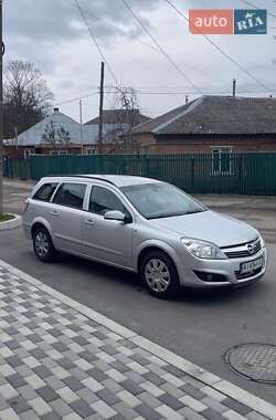 Универсал Opel Astra 2007 в Белой Церкви