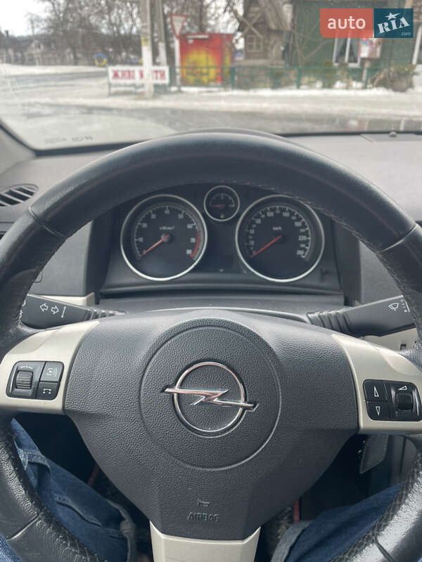 Універсал Opel Astra 2007 в Білій Церкві